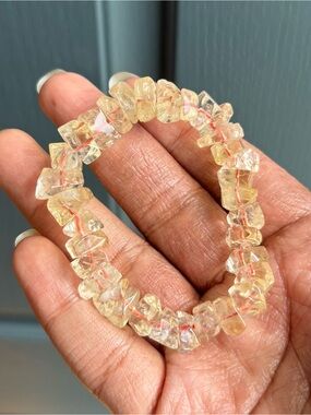 Lemon Citrine Chip Crystal Bracelet 9-10mm